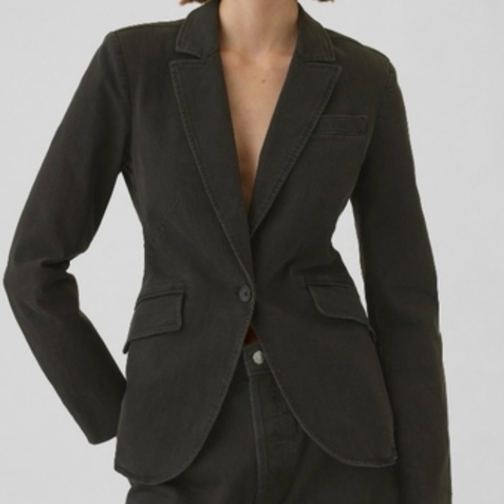 Gap Tall size 4 black wash denim lined blazer